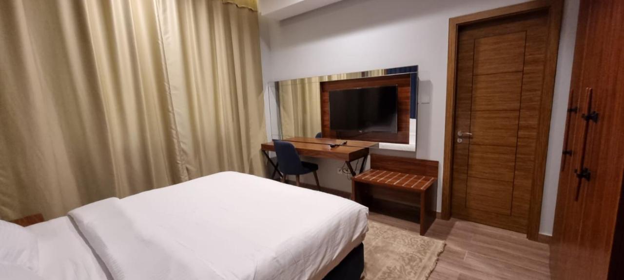 Seino Suites Manama Ngoại thất bức ảnh