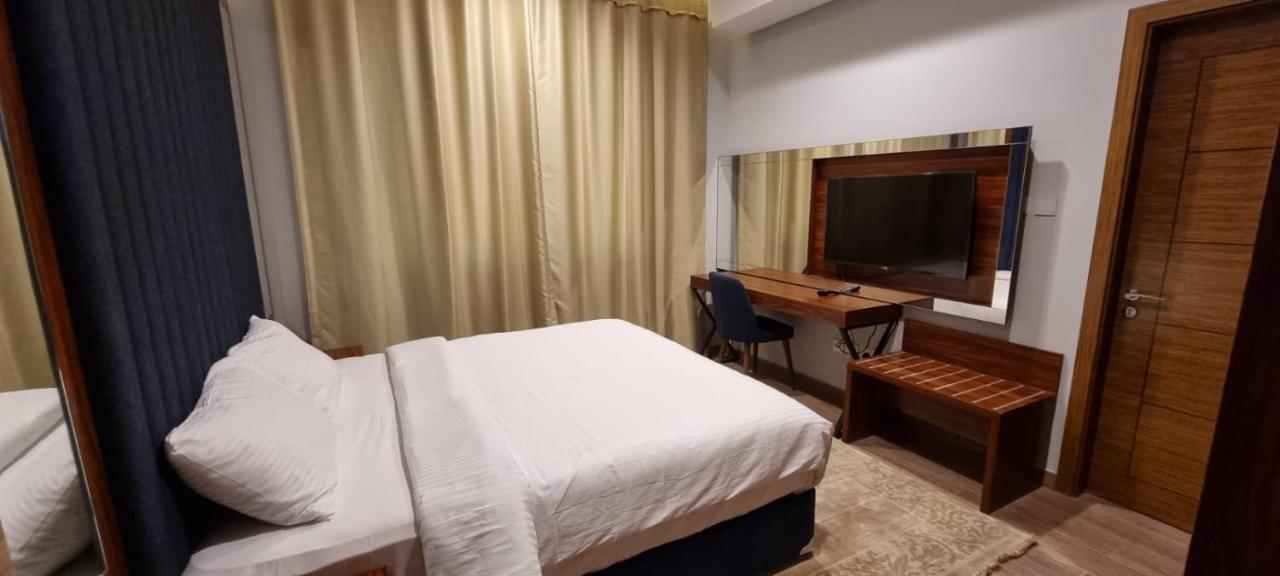 Seino Suites Manama Ngoại thất bức ảnh